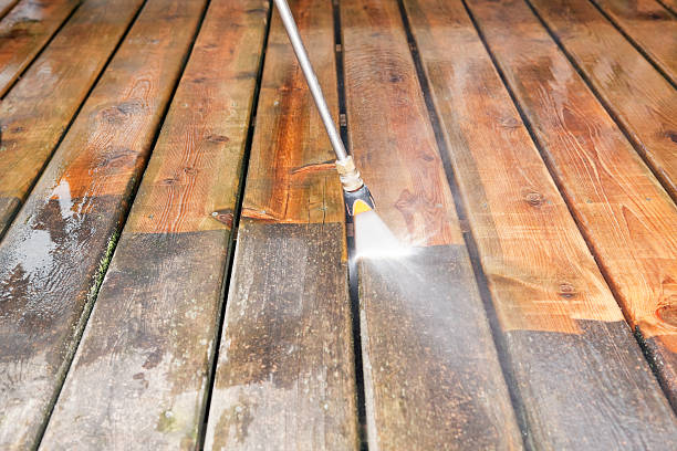 Why Choose Our Certified Pressure Washing Experts for Your Project Needs in Wyoming, MI?